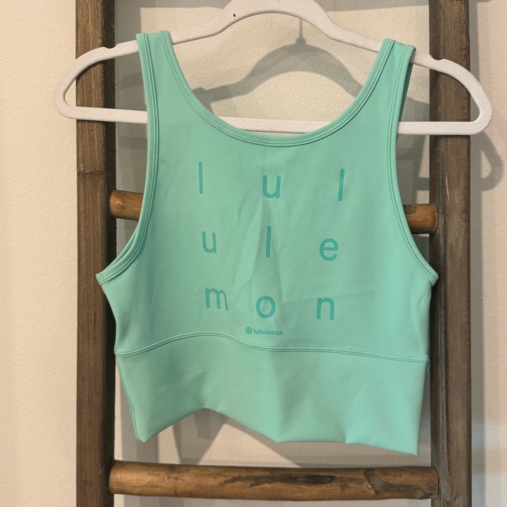 lululemon athletica Mint Green Crop Top